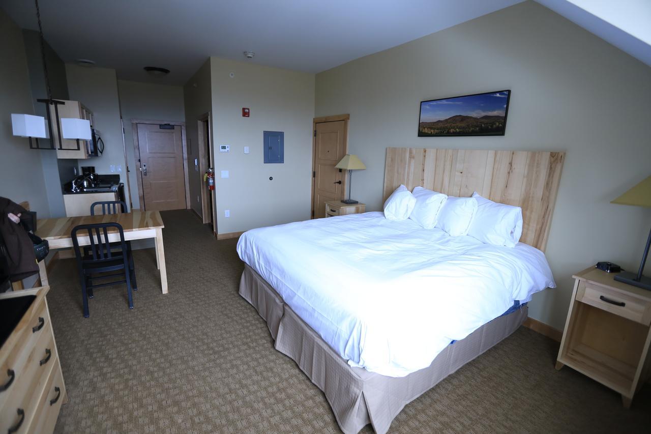 Burke Mountain Hotel And Conference Center Buitenkant foto