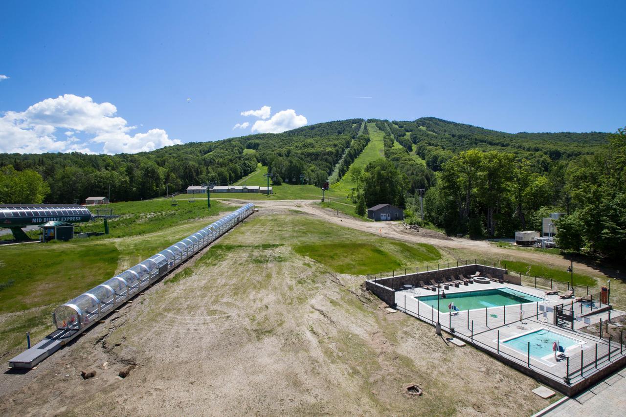 Burke Mountain Hotel And Conference Center Buitenkant foto